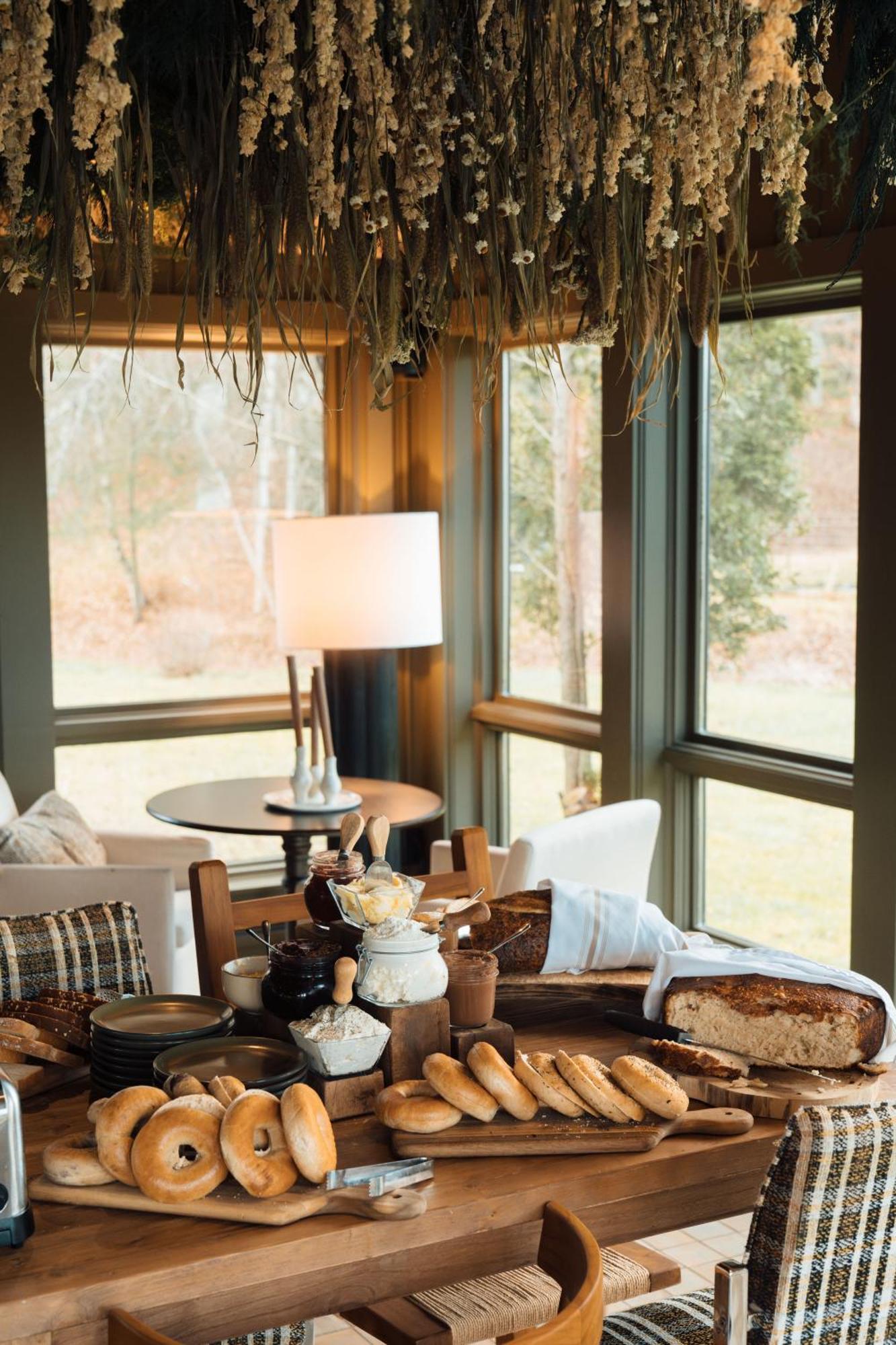 Hotel Awol Stowe Extérieur photo
